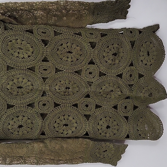 Olive Green Lace Crochet Top - Picture 3 of 7